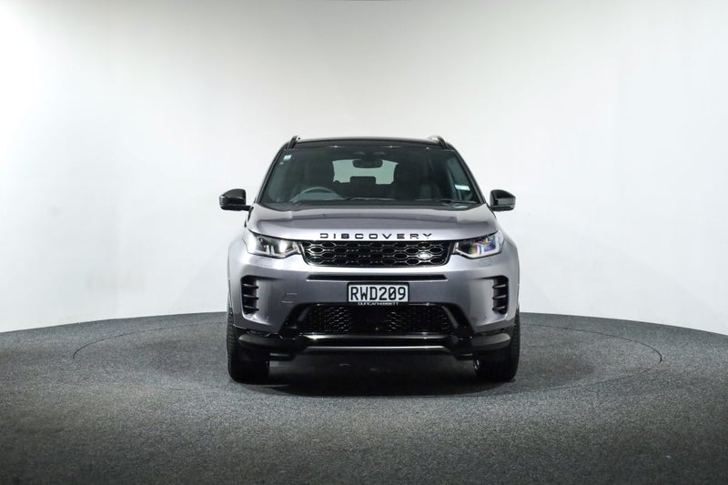 2026 Land Rover Discovery Sport Landmark image 2