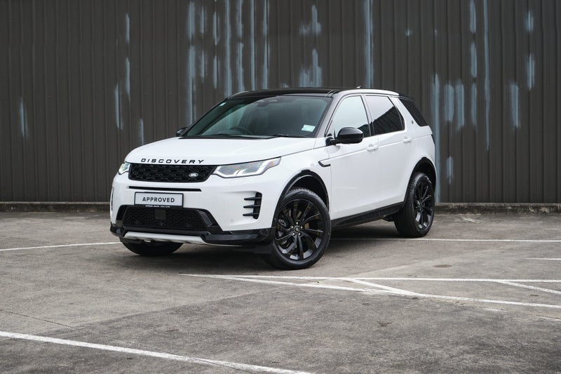 2026 Land Rover Discovery Sport P250 Dynamic HSE image 2