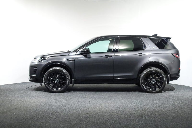 2026 Land Rover Discovery Sport P250 DYNAMIC SE... image 4
