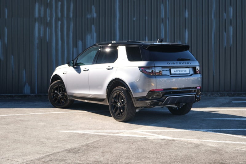 2026 Land Rover Discovery Sport P250 Landmark E... image 3