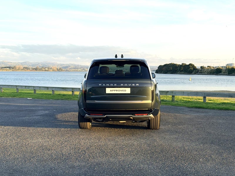 2026 Land Rover Range Rover D350 HSE (7) image 5