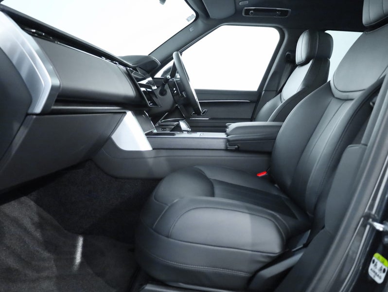 2026 Land Rover Range Rover D350 HSE LWB (7) image 3