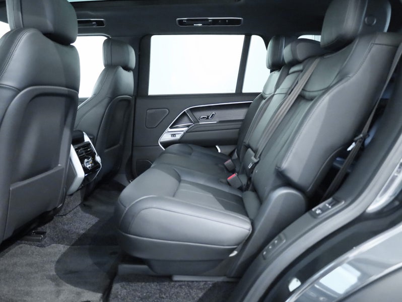 2026 Land Rover Range Rover D350 HSE LWB (7) image 5
