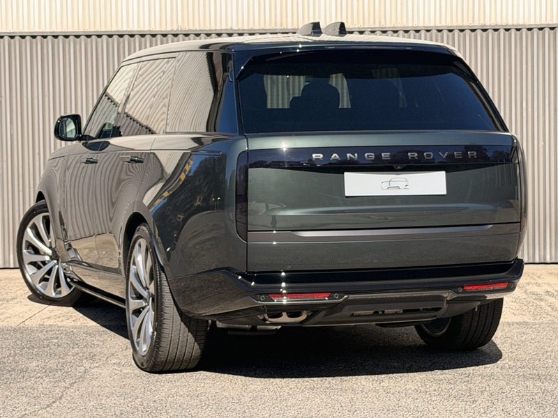 2026 Land Rover Range Rover D350 HSE SWB image 2