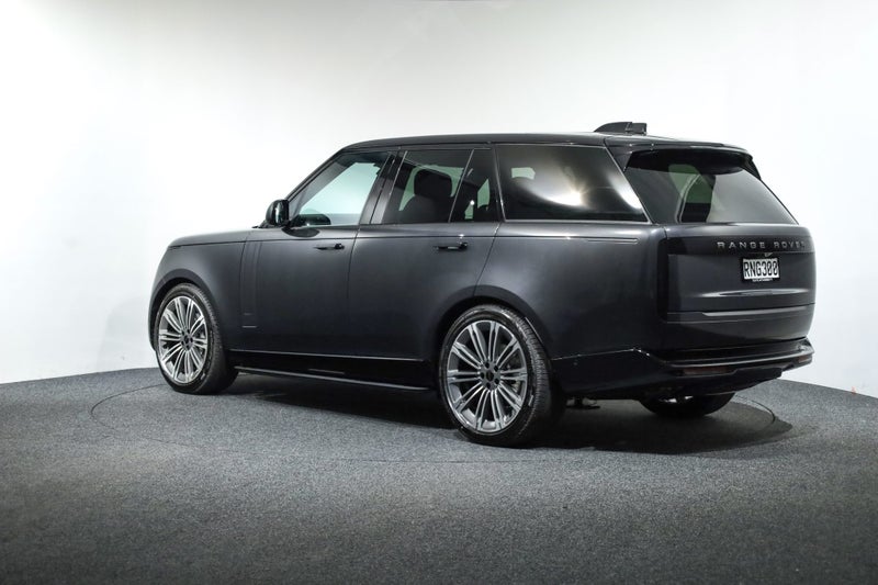 2026 Land Rover Range Rover D350 HSE SWB, 4WD,... image 2