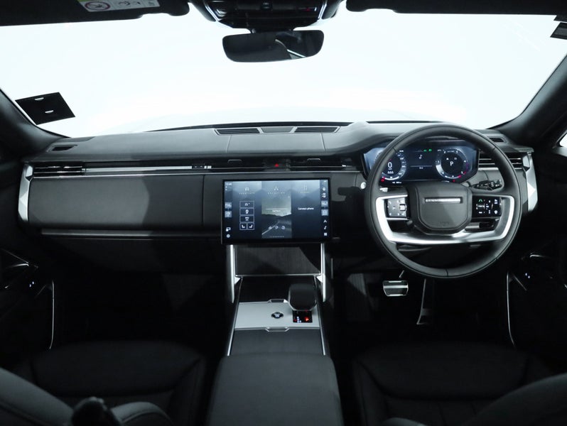 2026 Land Rover Range Rover D350 HSE SWB, 4WD,... image 4