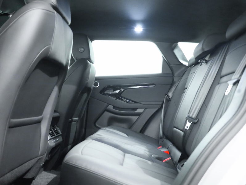 2026 Land Rover Range Rover Evoque P250 Dynamic Se image 5
