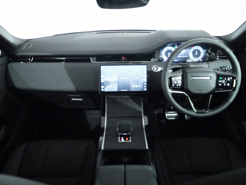 2026 Land Rover Range Rover Evoque P250 Dynamic Se image 4