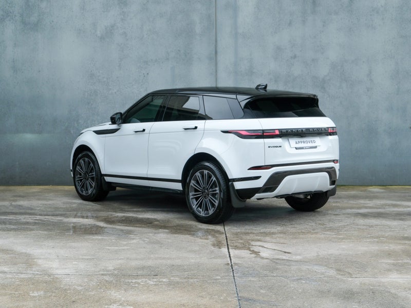 2026 Land Rover Range Rover Evoque P250 Dynamic SE image 2