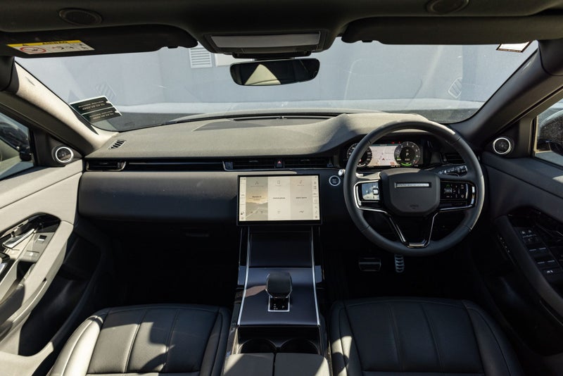 2026 Land Rover Range Rover Evoque P270e Dynami... image 4