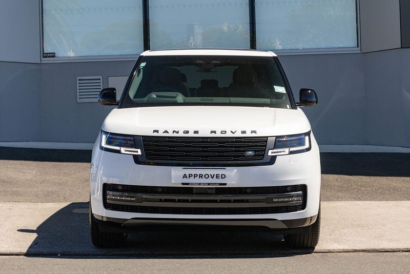 2026 Land Rover Range Rover P530 HSE SWB image 2