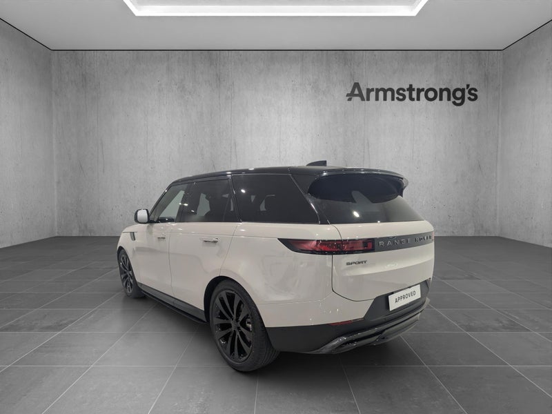 2026 Land Rover Range Rover Sport D250 SE image 3