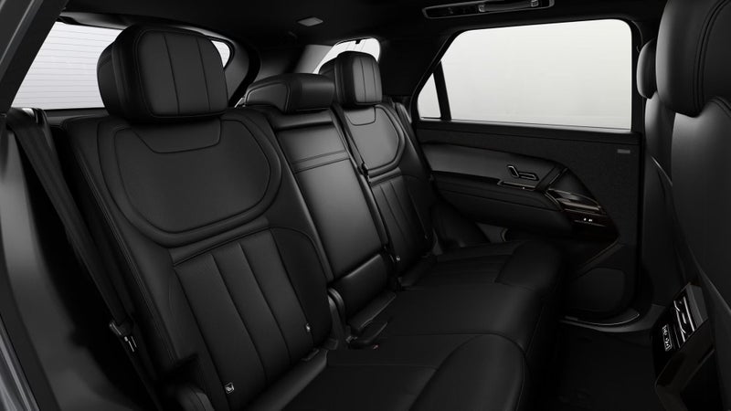2026 Land Rover Range Rover Sport D250 SE image 5