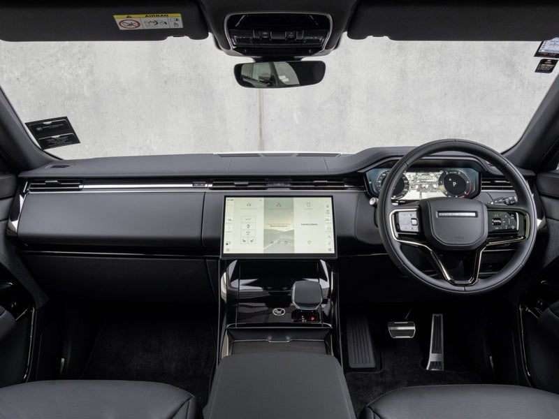 2026 Land Rover Range Rover Sport D300 Dynamic SE image 5