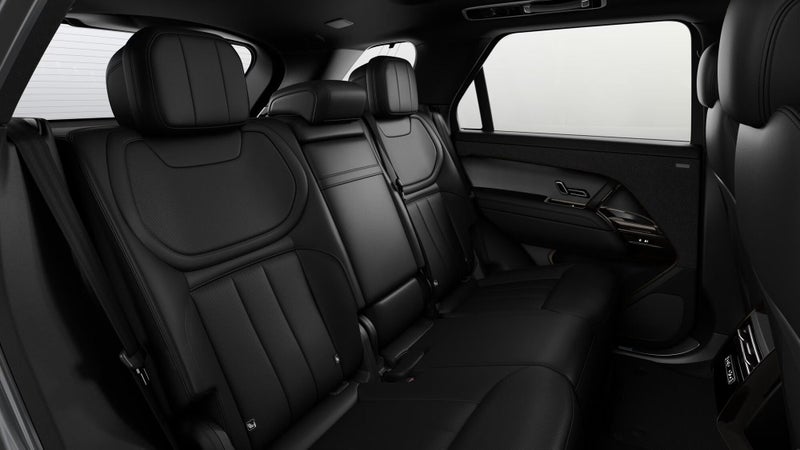 2026 Land Rover Range Rover Sport D300 Dynamic SE image 5