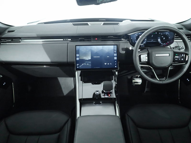 2026 Land Rover Range Rover Sport D350 Dynamic HSE image 4