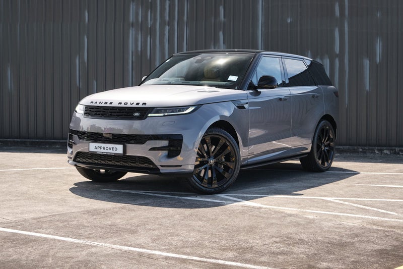 2026 Land Rover Range Rover Sport P530 Autobiog... image 2