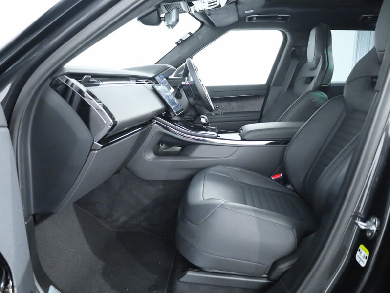 2026 Land Rover Range Rover Sport P635 SV, 4.4T... image 3