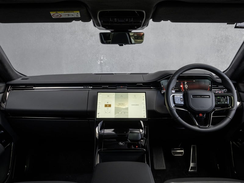 2026 Land Rover Range Rover Sport P635 SV image 4