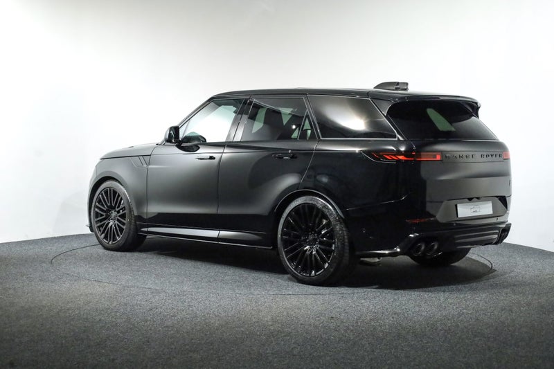 2026 Land Rover Range Rover Sport P635 SV Black image 2