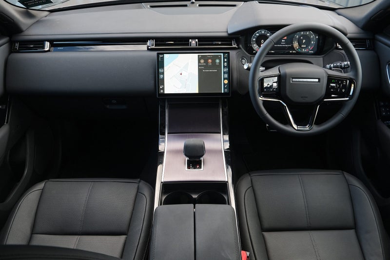 2026 Land Rover Range Rover Velar P250 Dynamic SE image 5