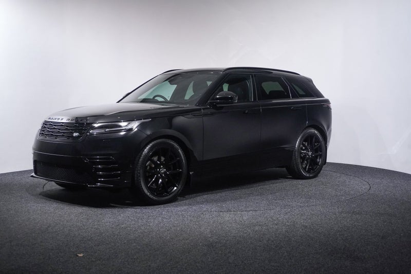 2026 Land Rover Range Rover Velar P250 Dynamic Se image 3