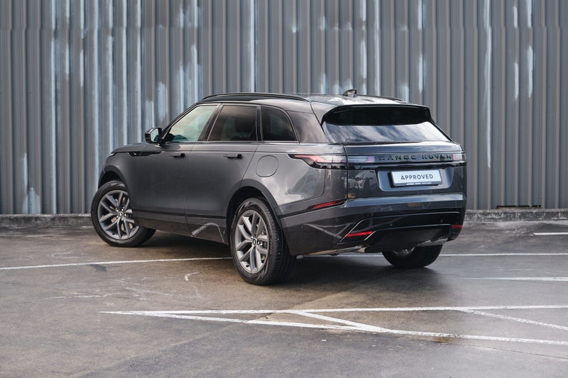 2026 Land Rover Range Rover Velar P400e Dynamic SE image 3