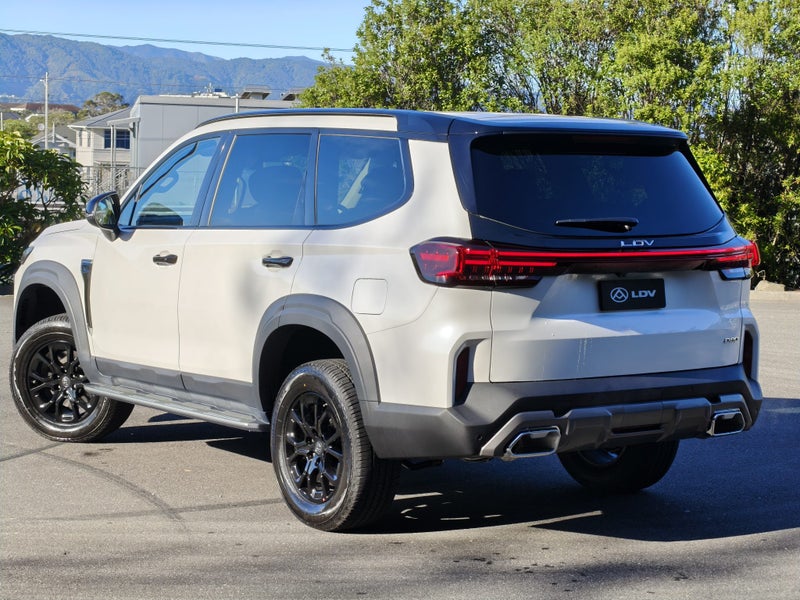 2026 LDV D90 2Wd Executive image 3