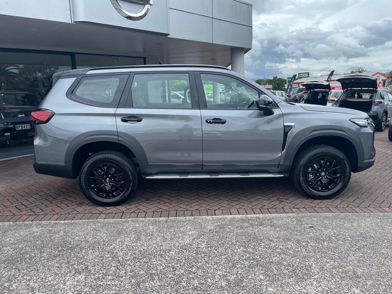 2026 LDV D90 D90 Elite 2WD image 2