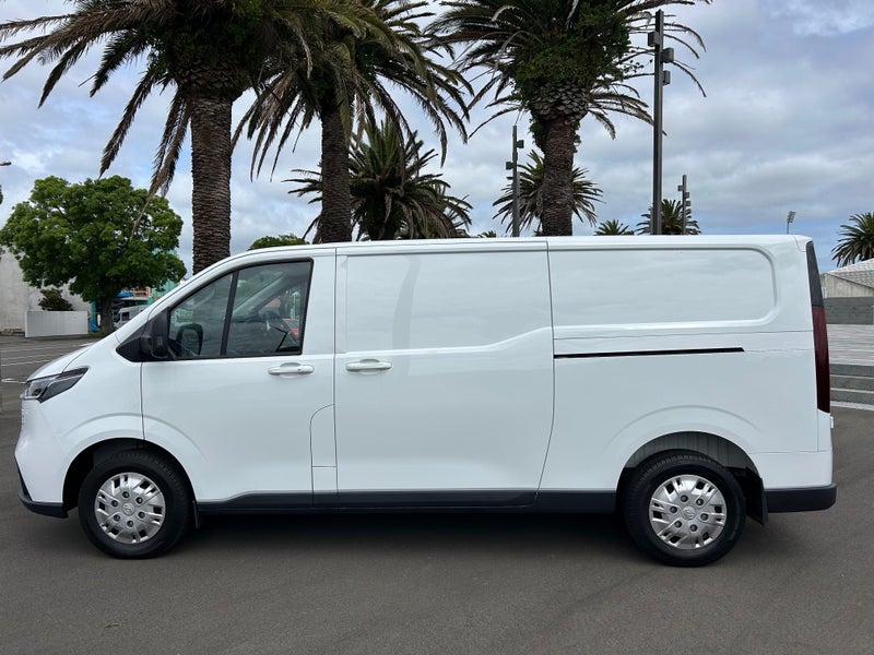 2026 LDV Deliver 7 LWB Single Door image 3