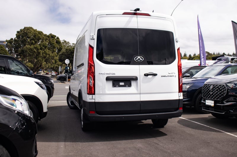 2026 LDV Deliver 9 BIGGER DD Auto COF image 2