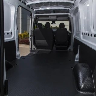 2026 LDV Deliver 9 BIGGER DD Auto COF image 3