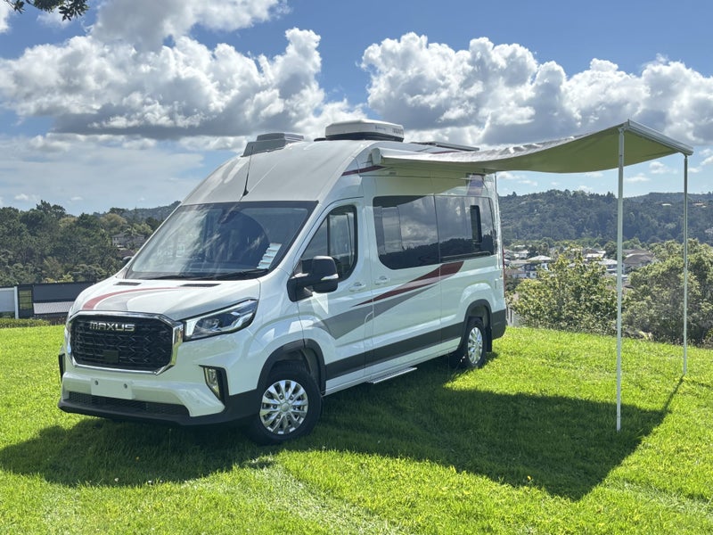 2026 LDV Maxus Traveller 2-Berth 2.0TD/8AT image 2