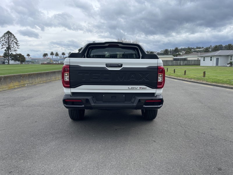 2026 LDV T60 MAX PLUS 4WD AT 2.0 Bi Turbo image 4