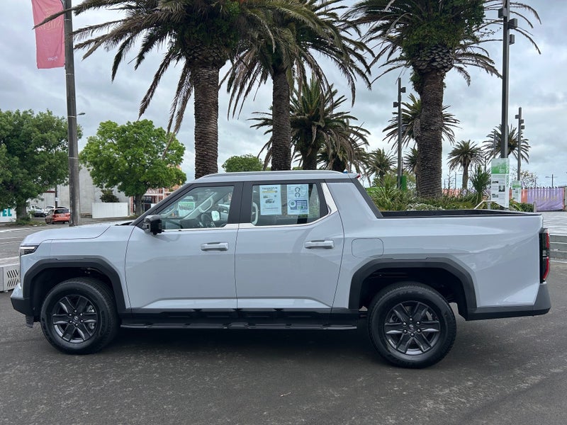 2026 LDV Terron 9 Elite 2.5 Diesel Turbo 4wd image 4