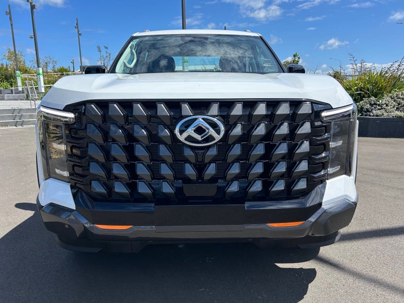 2026 LDV Terron 9 Elite 2.5 Diesel Turbo 4wd image 2