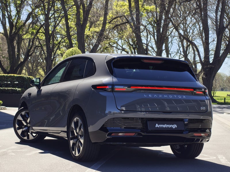 2026 Leapmotor B05 Design 67Kwh/160kW/RWD image 2