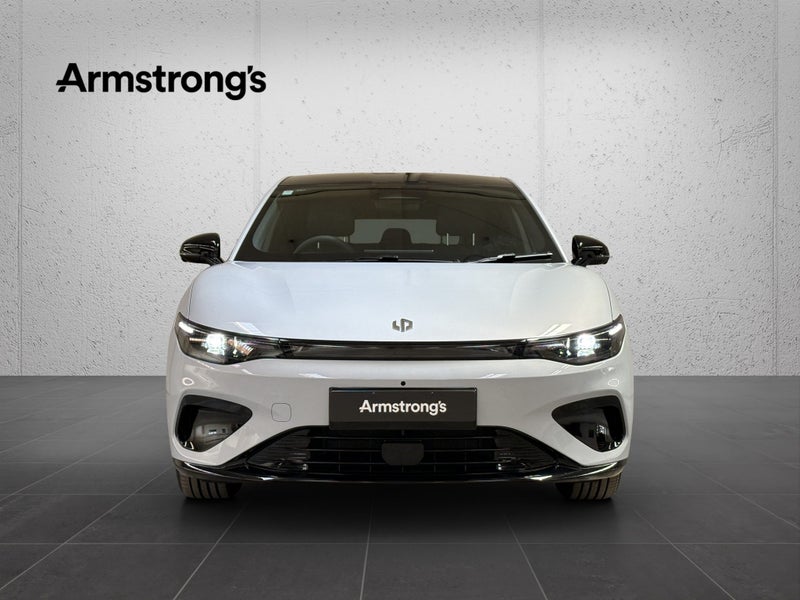2026 Leapmotor B05 Design 67Kwh BEV image 3