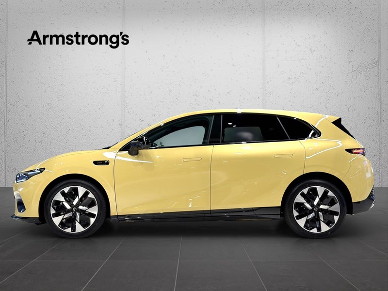 2026 Leapmotor B05 Design BEV | 480km Range image 5