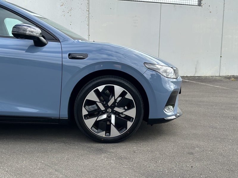 2026 Leapmotor B05 Design BEV Design 67Kwh/Ev/At image 2