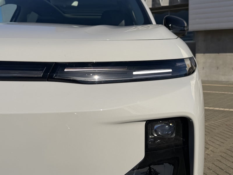 2026 Leapmotor B10 Design 67Kwh/Ev/At image 4