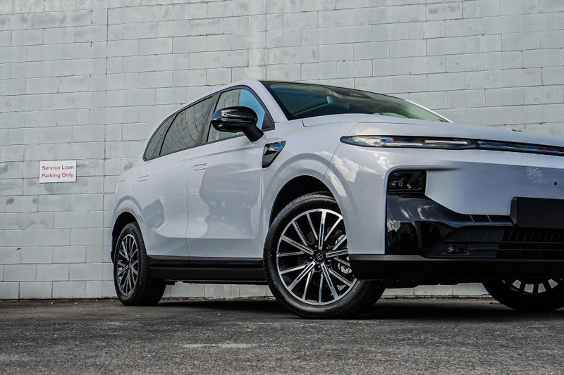 2026 Leapmotor B10 Design - Full EV - Beat The... image 4