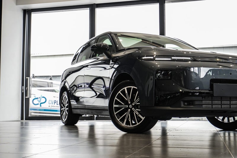 2026 Leapmotor B10 Design Pxev/At 1.5l Plug In... image 5