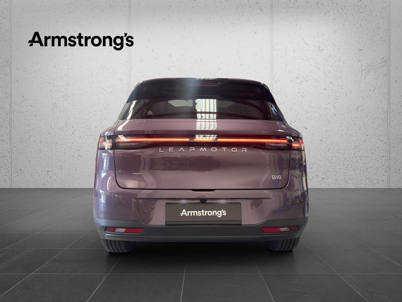 2026 Leapmotor B10 Design REEV image 5