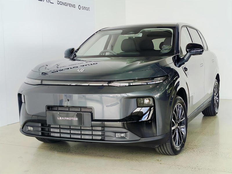 2026 Leapmotor B10 DESIGN REEV image 2