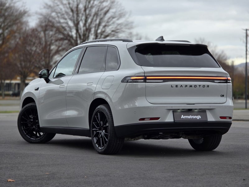 2026 Leapmotor C10 DESIGN | REEV | 160kW I EV/P... image 2