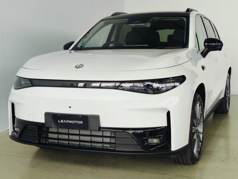 2026 Leapmotor C10 DESIGN REEV ULTRA HYBRID image 2