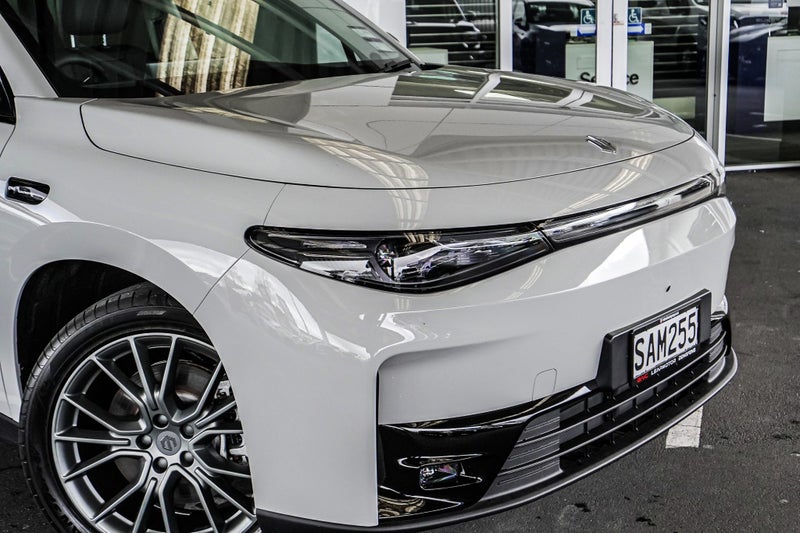 2026 Leapmotor C10 Design (TOP SPEC 600HP) 82Kw... image 5