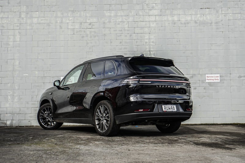 2026 Leapmotor C10 Design (TOP SPEC) Ultra Hybr... image 3