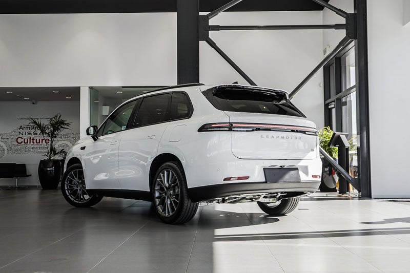 2026 Leapmotor C10 EUROPEAN DESIGN, CHECK OUT T... image 2